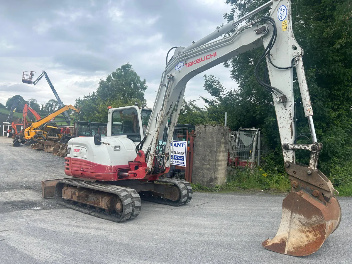 Takeuchi TB290 Year 2014 - Image 4