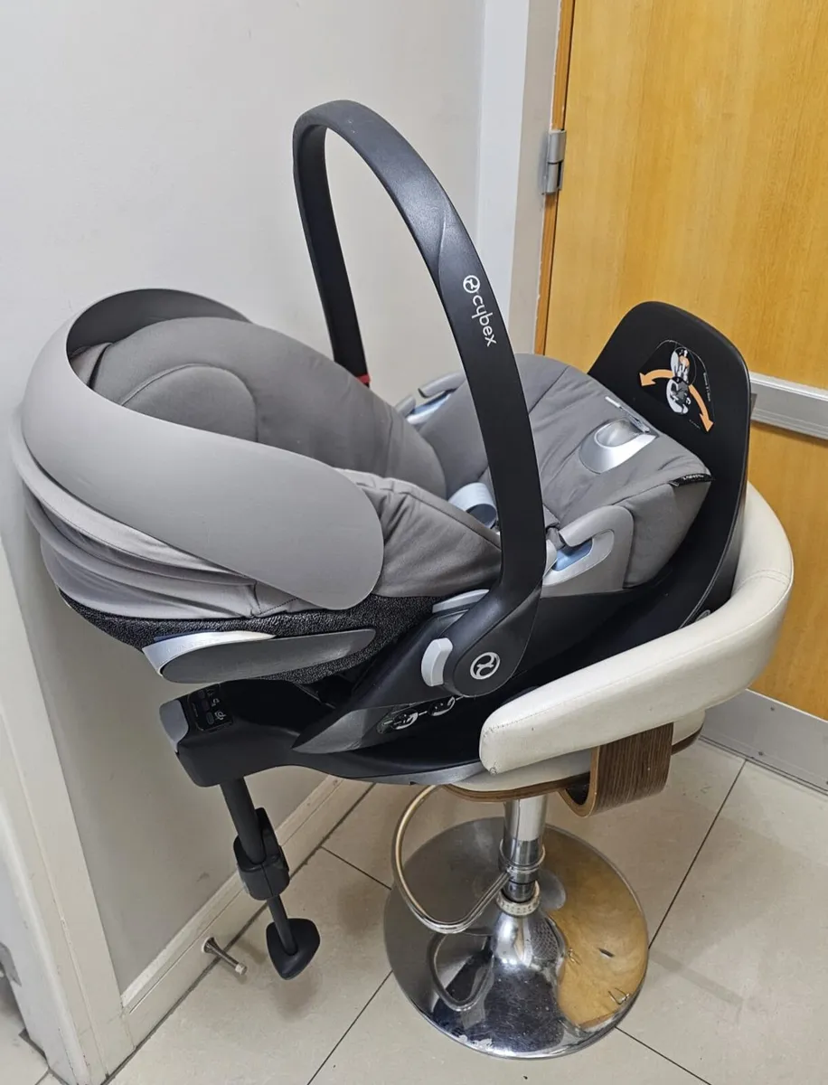 Cybex Cloud Z i-size 360° - Image 1