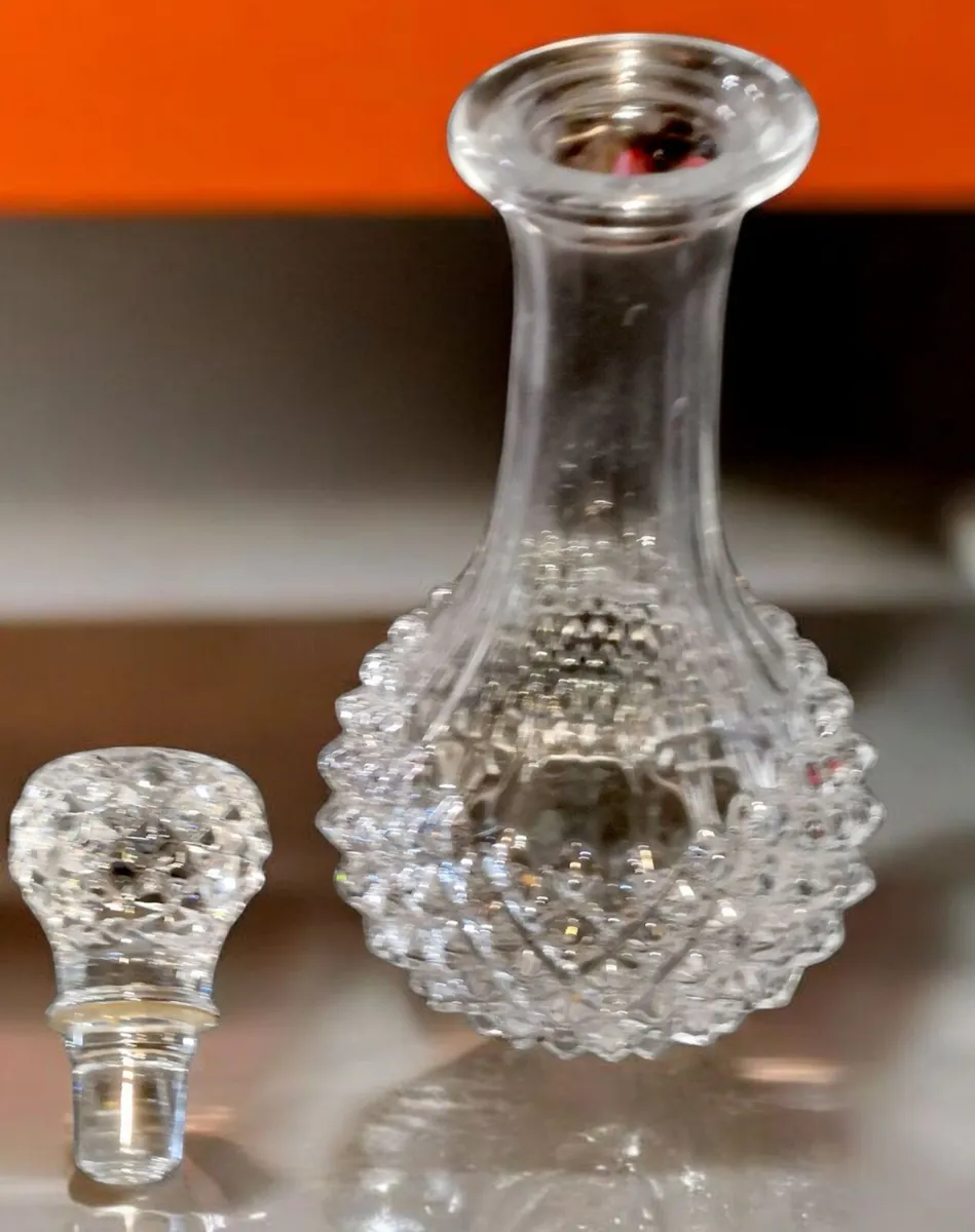 Beautiful crystal decanter 28cm - Image 2