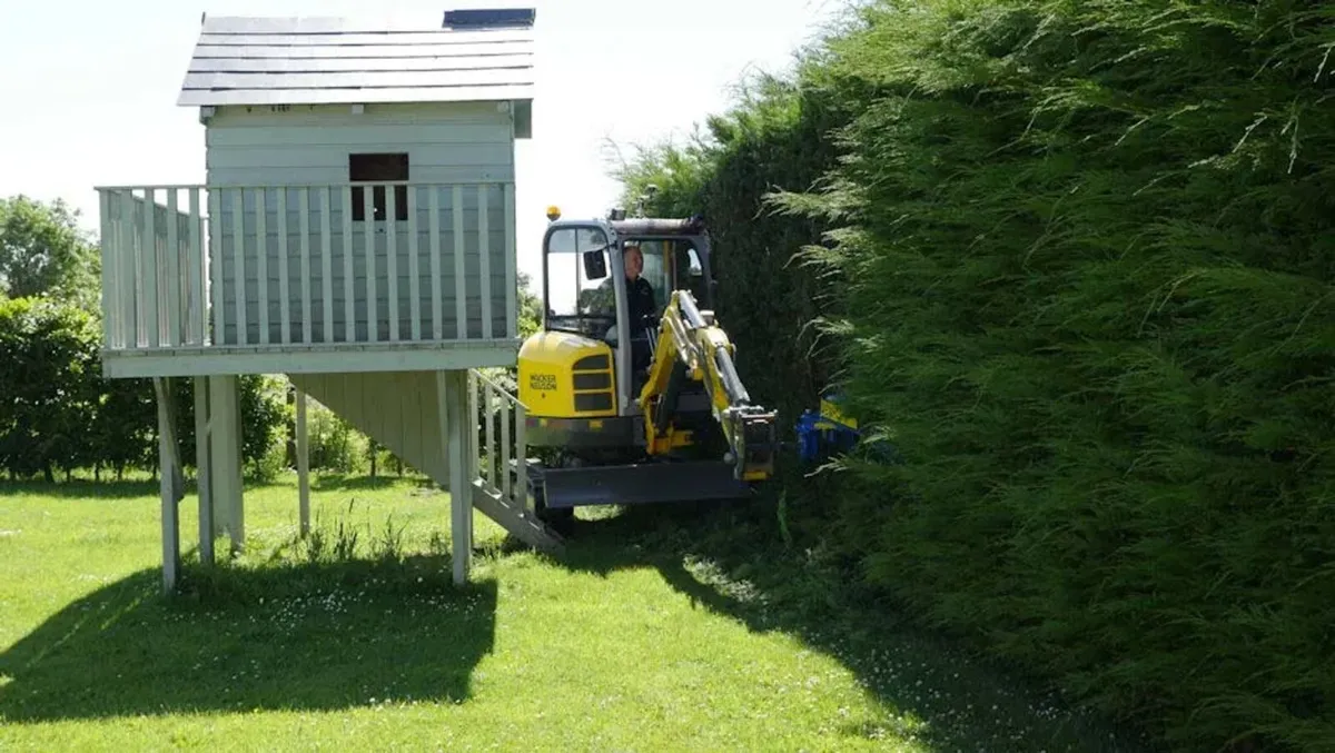 Slanetrac HC150 Hedge Cutter - Image 4