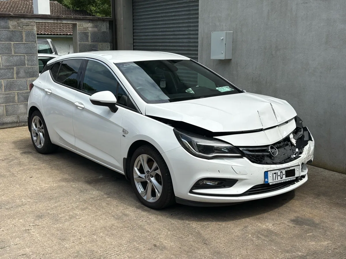 171 OPEL ASTRA SRI - Image 1