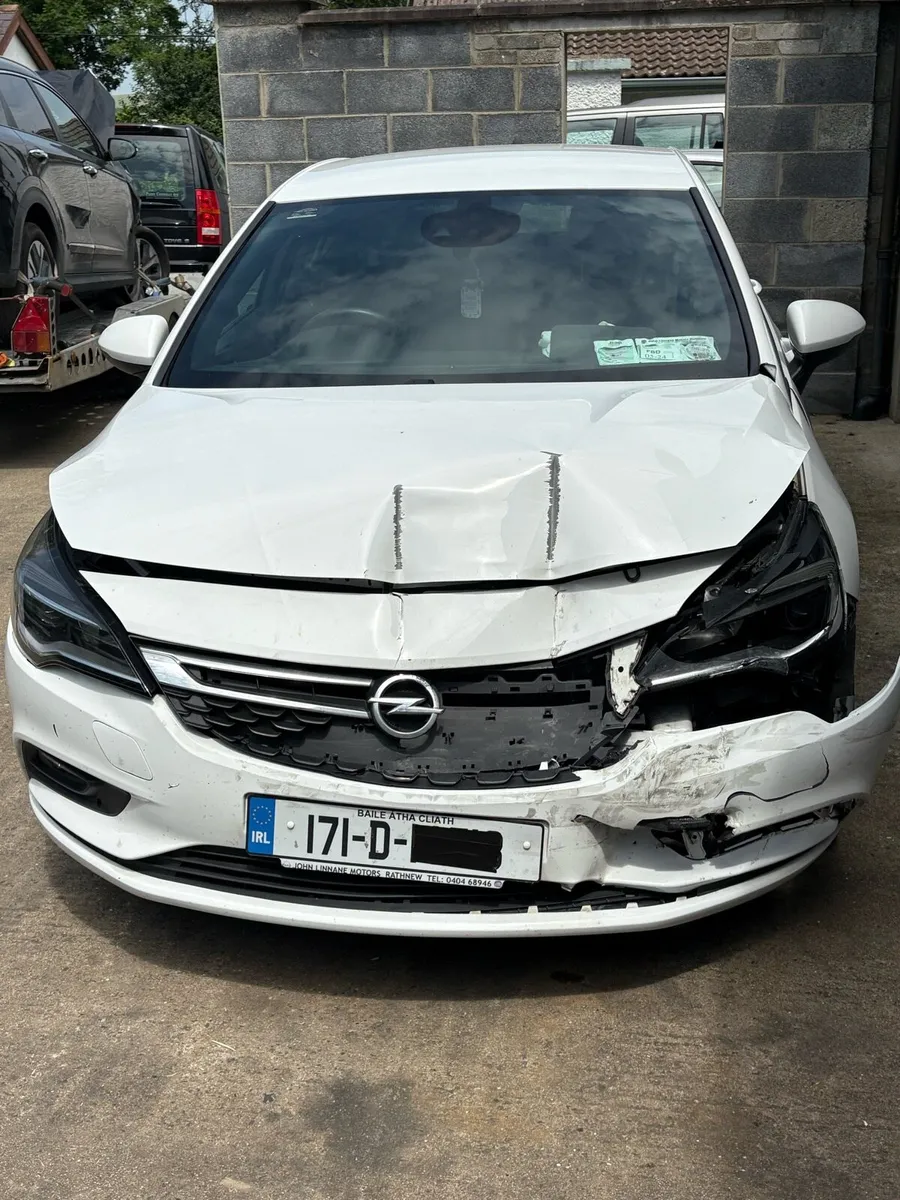 171 OPEL ASTRA SRI - Image 2