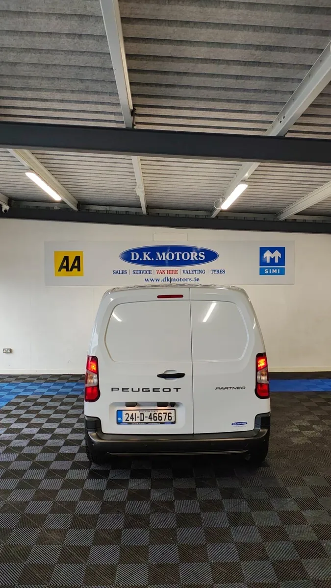 PEUGEOT PARTNER - Image 2