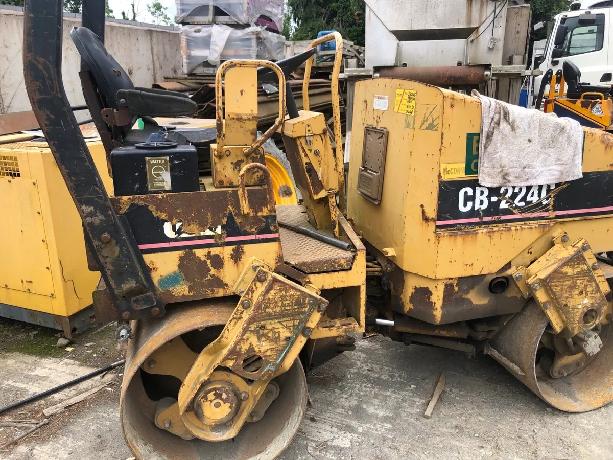 Construction equipment - Image 2