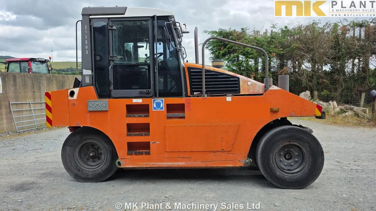 Pneumatic Tyre Roller (PTR) VP2400 - Image 4