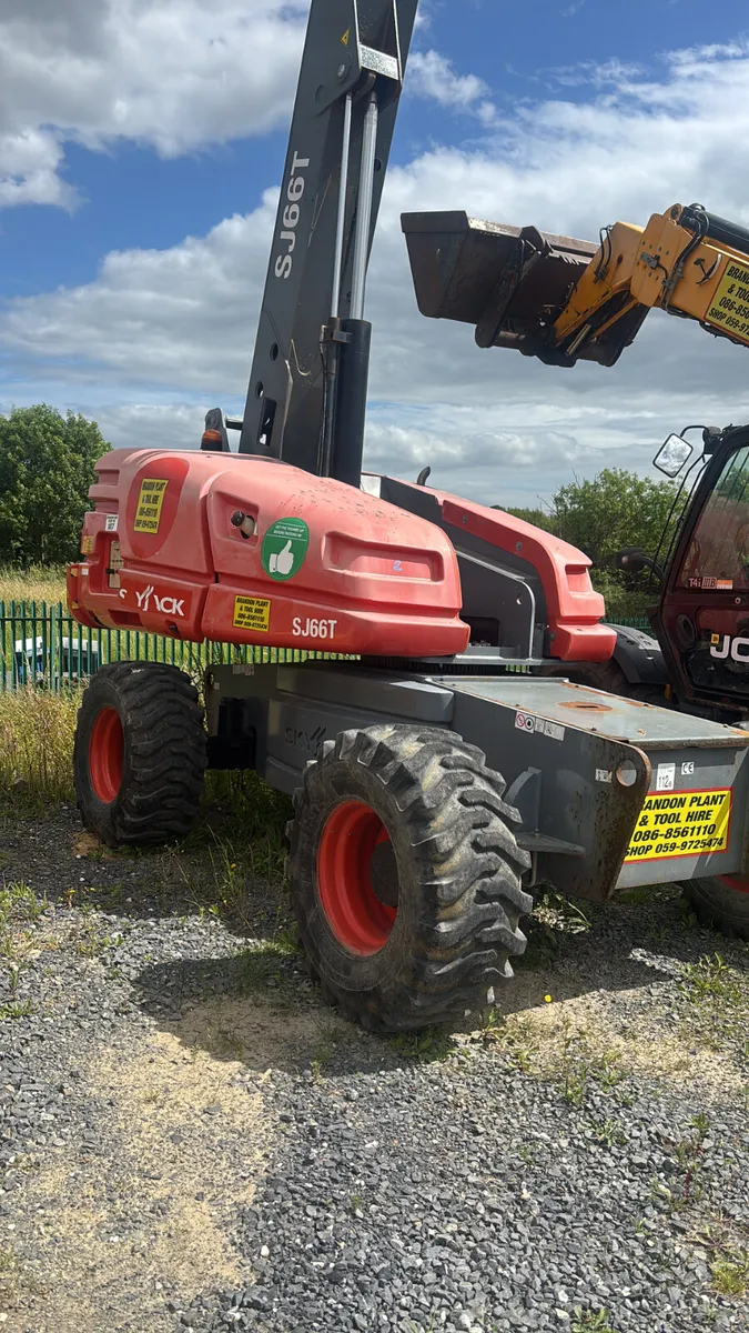 S65 Boomlift - Image 1