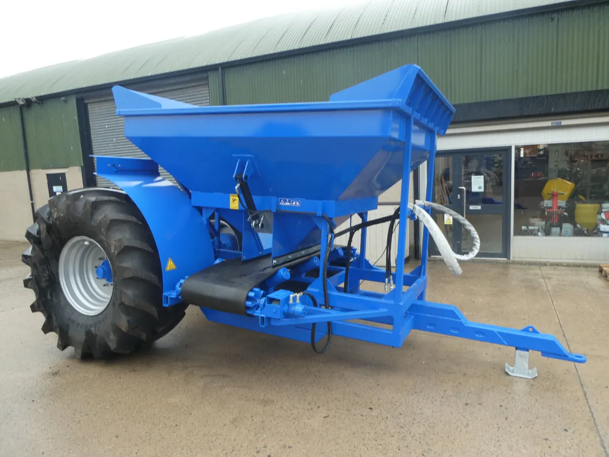 Stone Carts on Oversize Wheels - Image 1