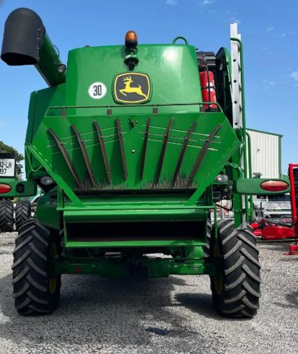 2020 John Deere T560 Hillmaster - Image 3