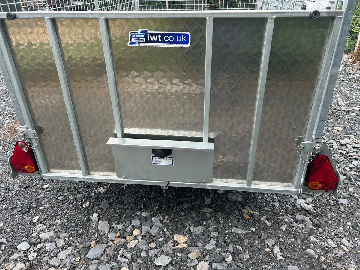 New Ifor Williams 8x5 P8e with Mesh and Ramp - Image 3