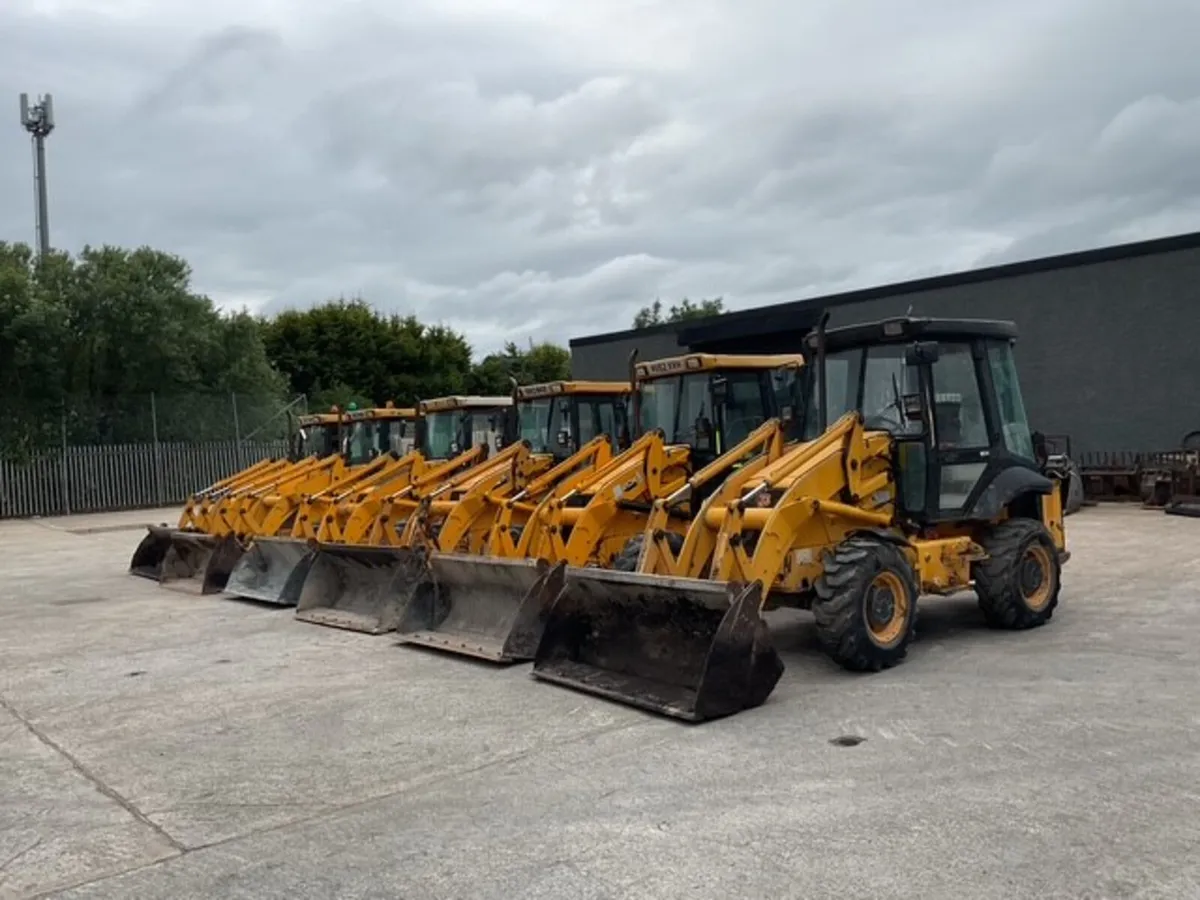Choice of JCB 2CX Airmaster