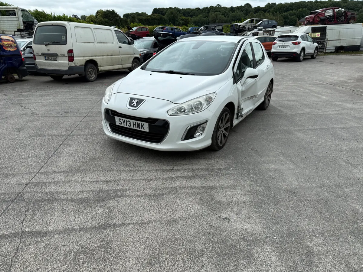 2013 Peugeot 308 1.6 HDI - Image 2