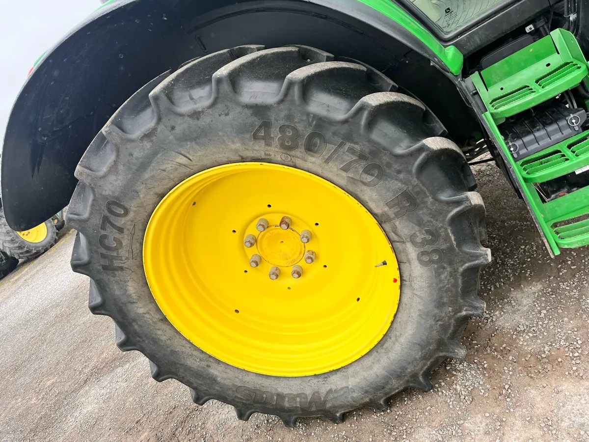 John Deere 6110M - Image 2