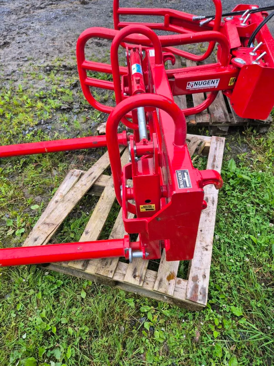 Nugent Bale Stacker - Image 1