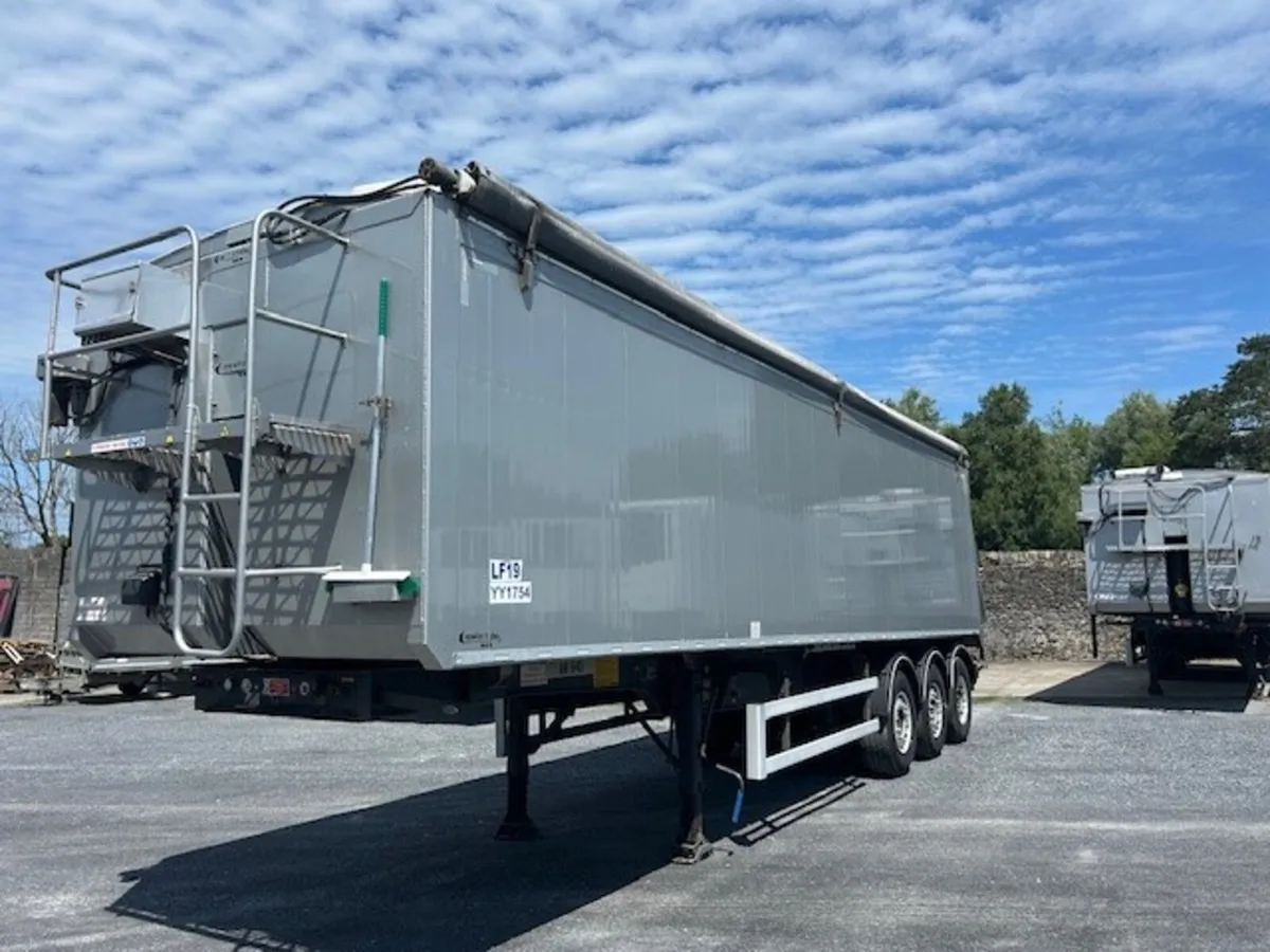 2020 Fruehauf 70cyd Plankside Sloper - Image 1