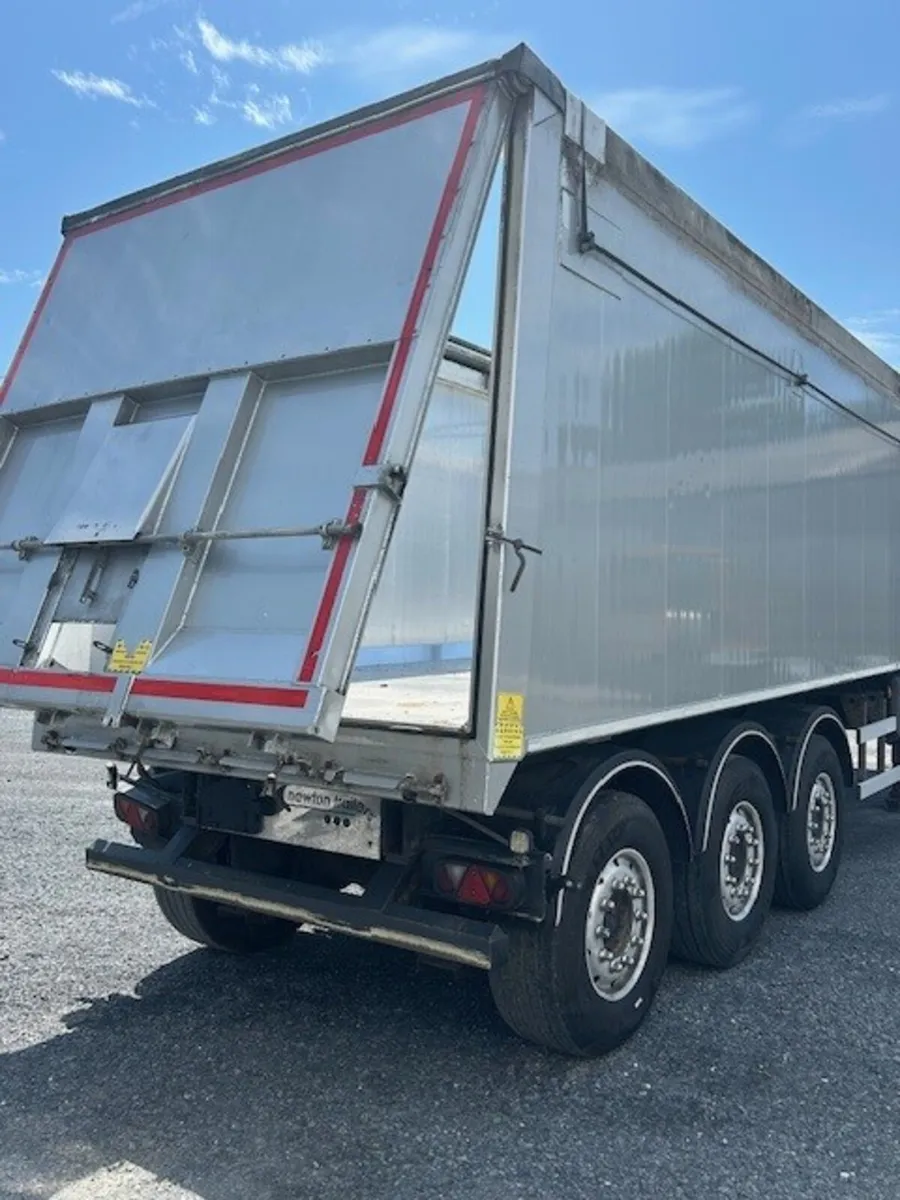 2020 Fruehauf 70cyd Plankside Sloper - Image 4