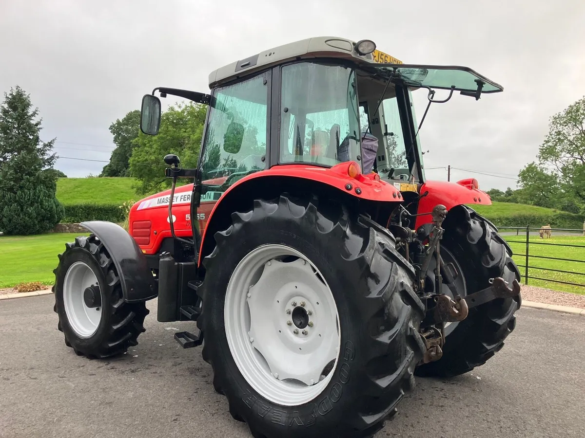 Massey Ferguson 4WD 6 Cylinder - Image 3