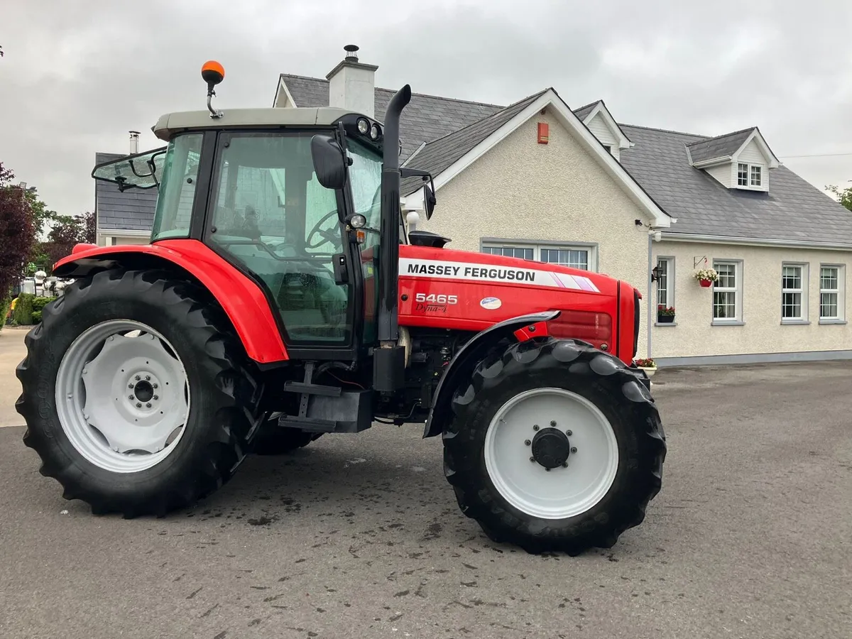 Massey Ferguson 4WD 6 Cylinder - Image 2
