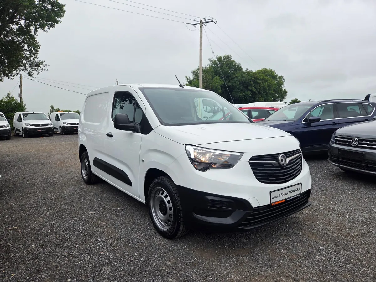 Vauxhall Combo - Image 2