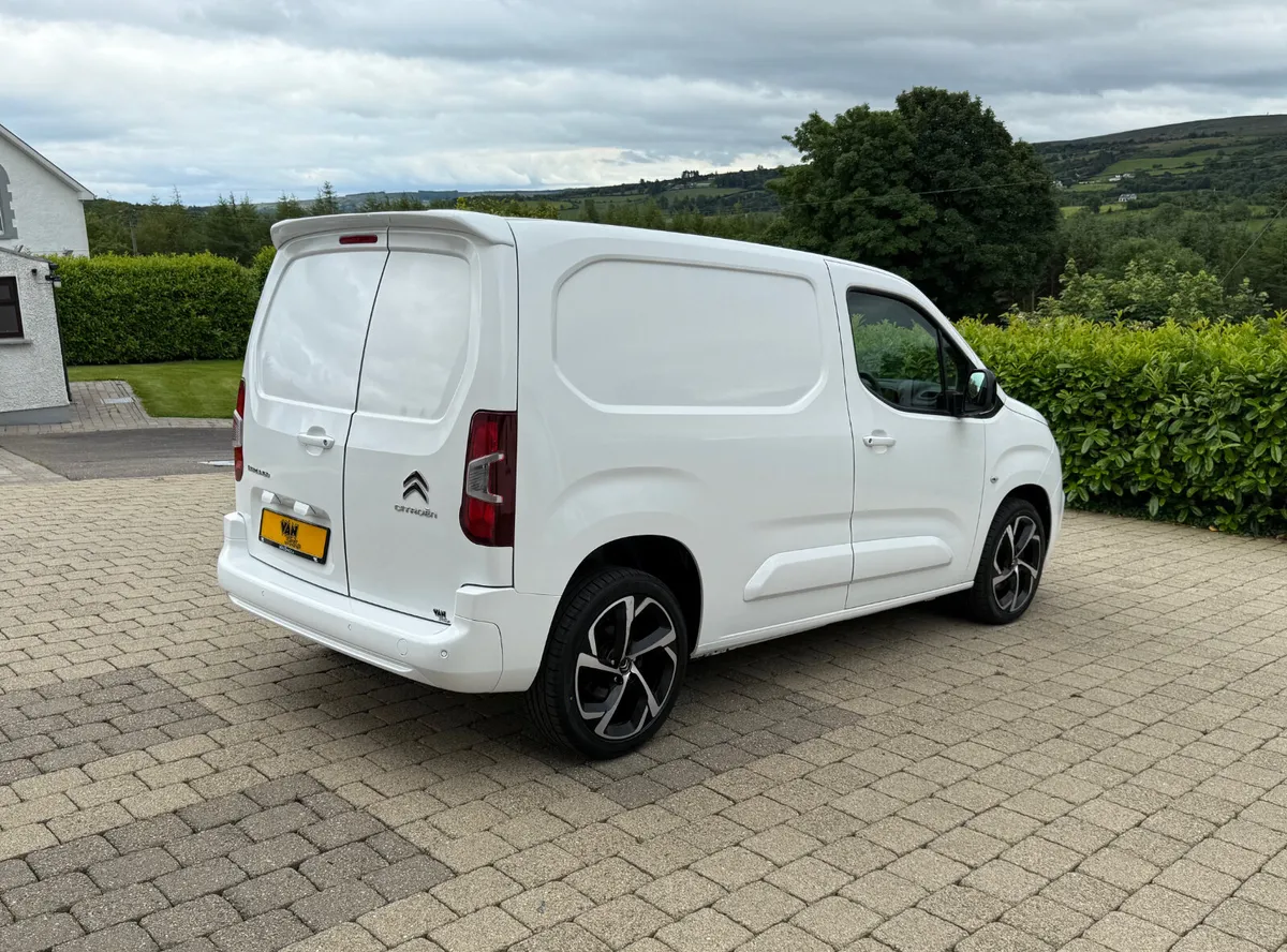 2020 Citroen Berlingo Enterprise 1.5Hdi 100bhp - Image 4