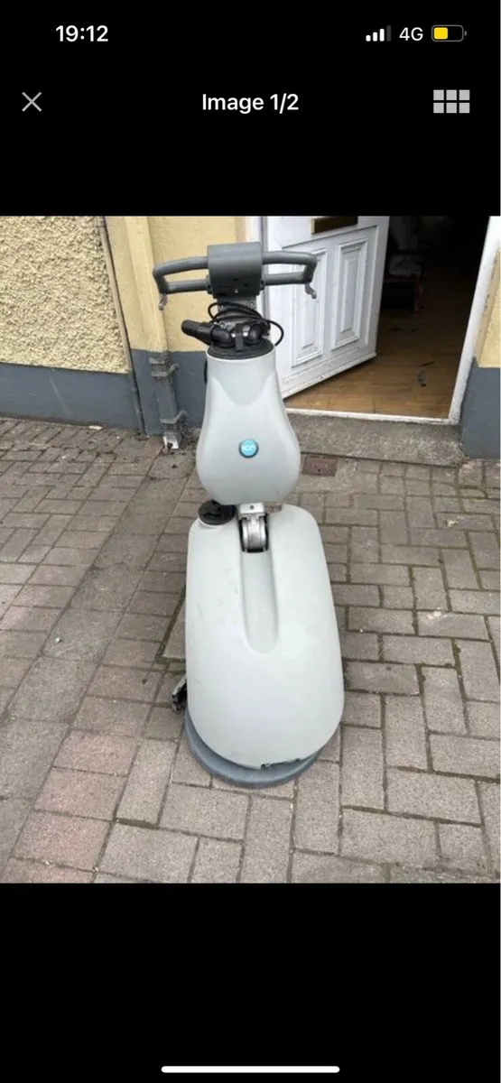 Scrubber dryer  Comac vispa - Image 1