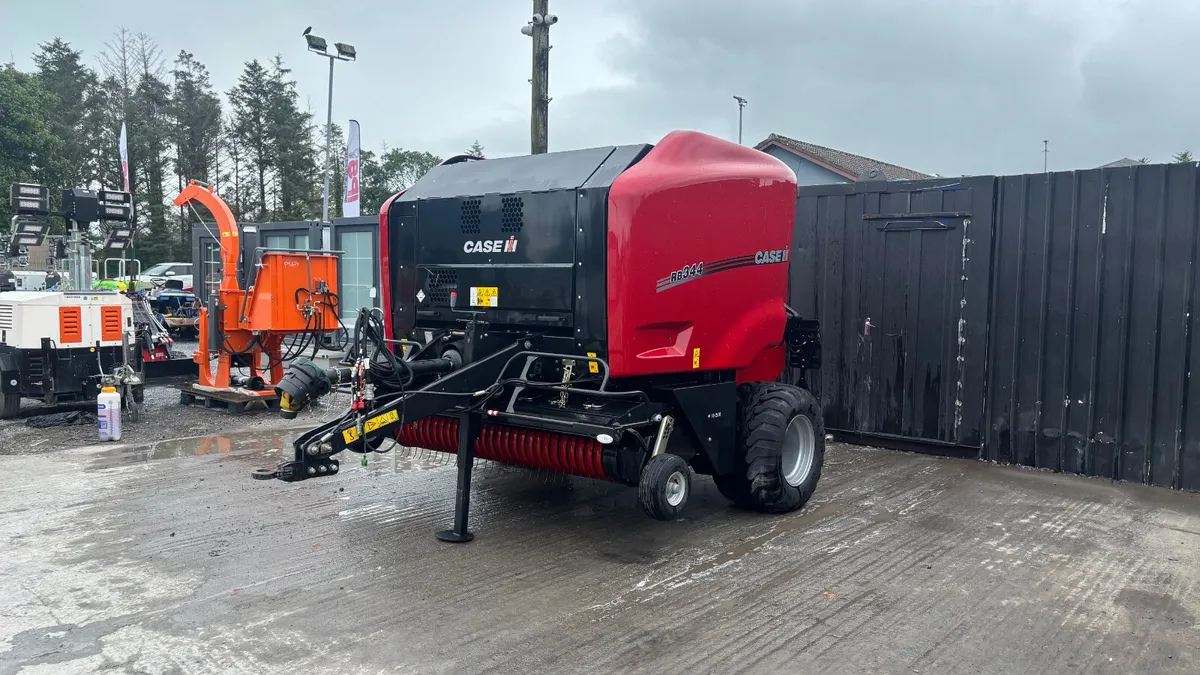 New Case IH RB344 Round Baler - Image 4