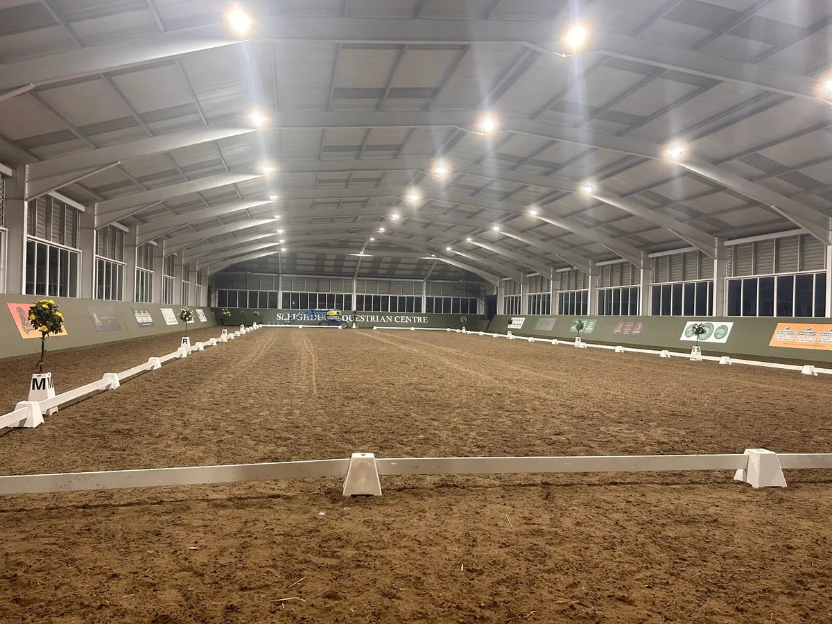 Livery yard - Image 4