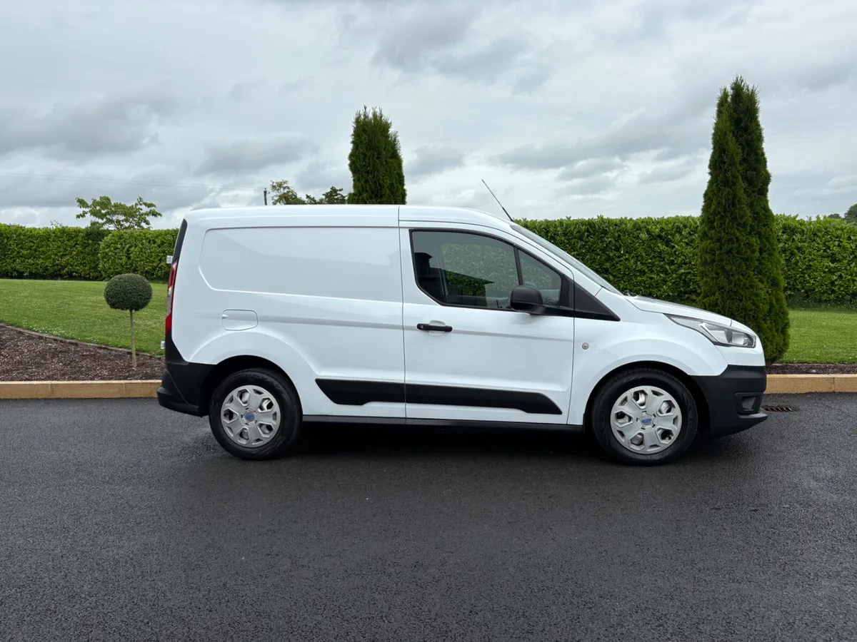 Ford Transit Connect 2018 - Image 4