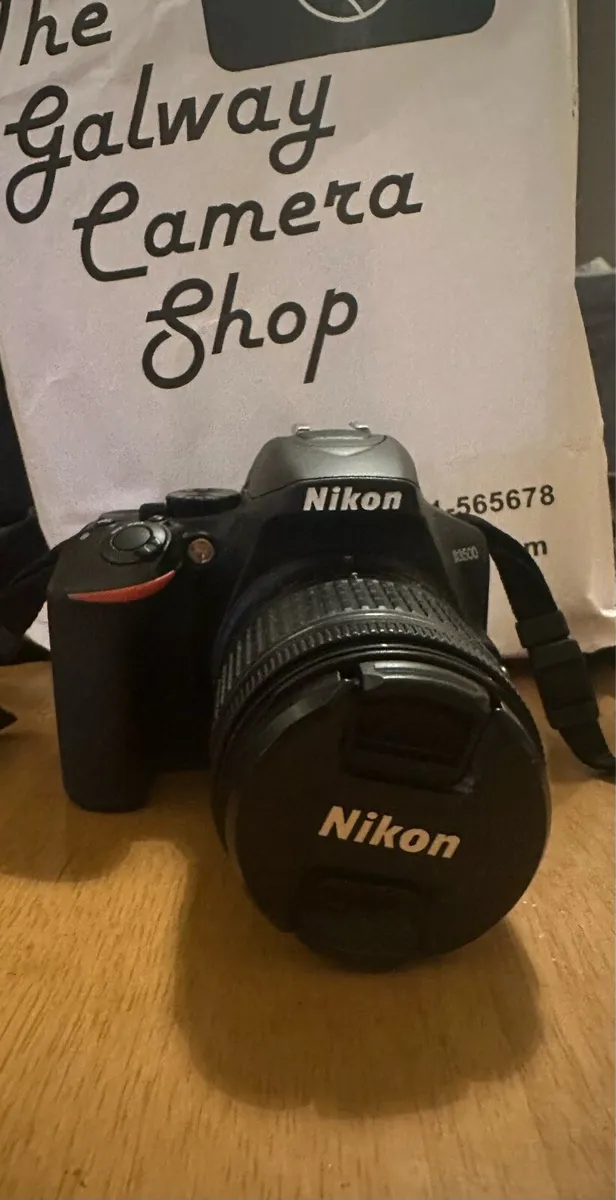 Nikon D3500 - Image 2