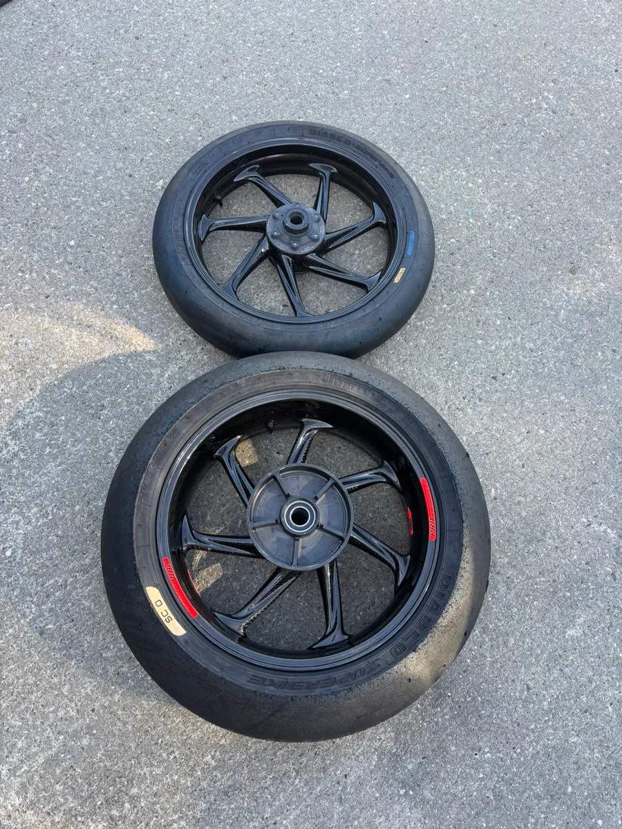 Bmw M 1000rr spare wheels 2024 / 2025 - Image 3