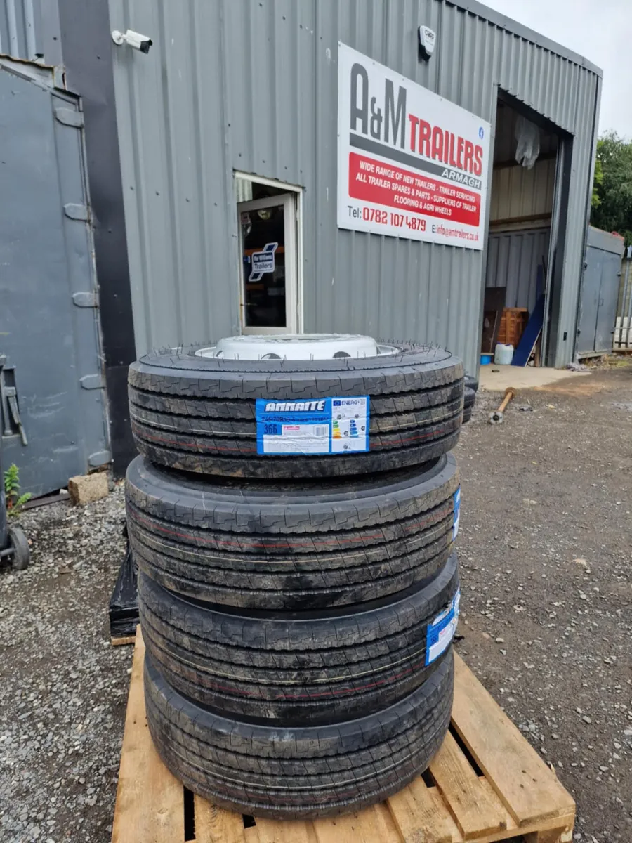 Truck tyres lorry tyres lowloader - Image 4