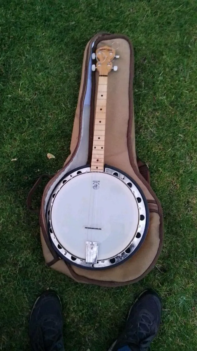 Deering Goodtime Tenor Banjo - Image 2