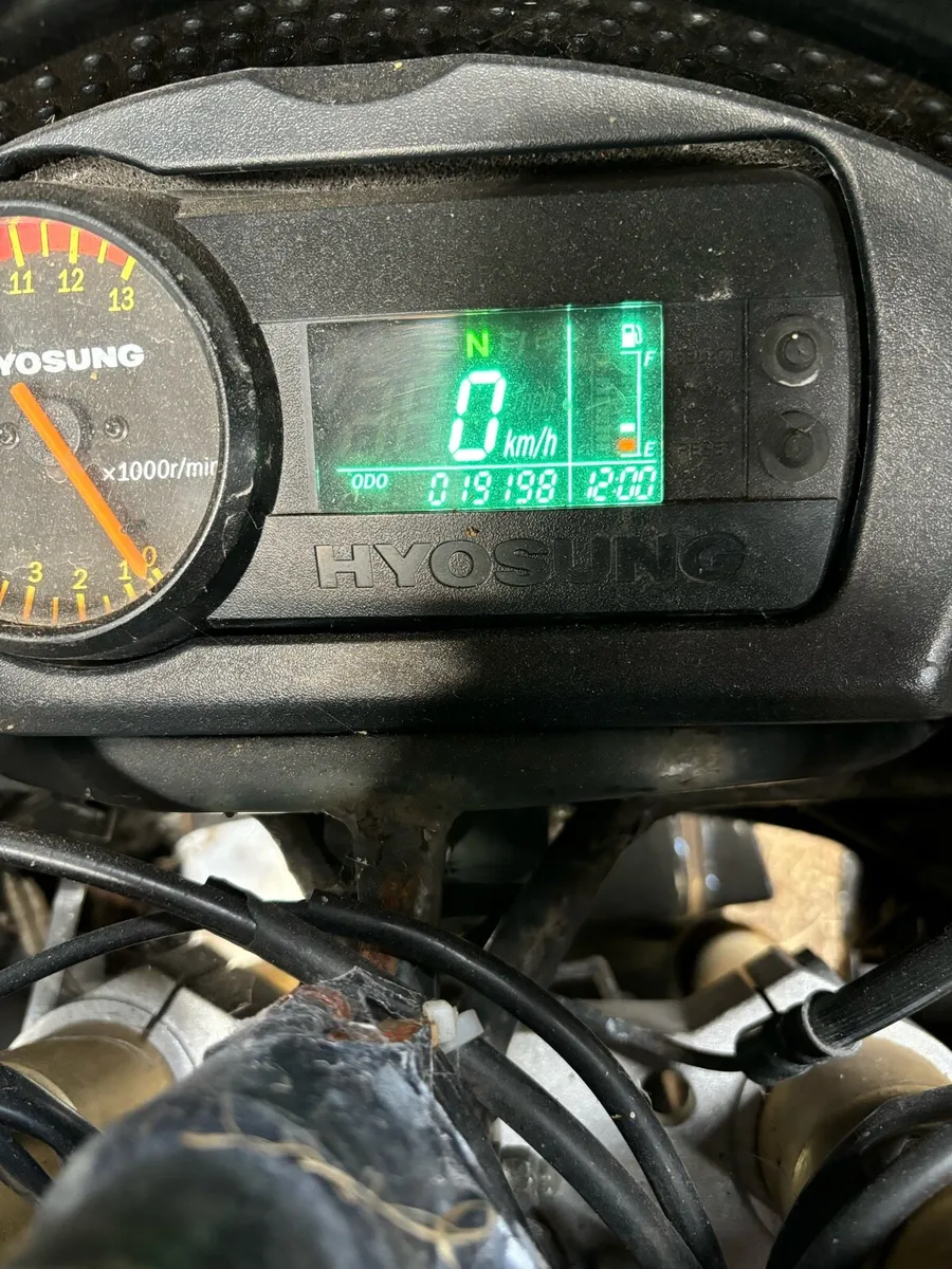 Hyosung 250cc - Image 2