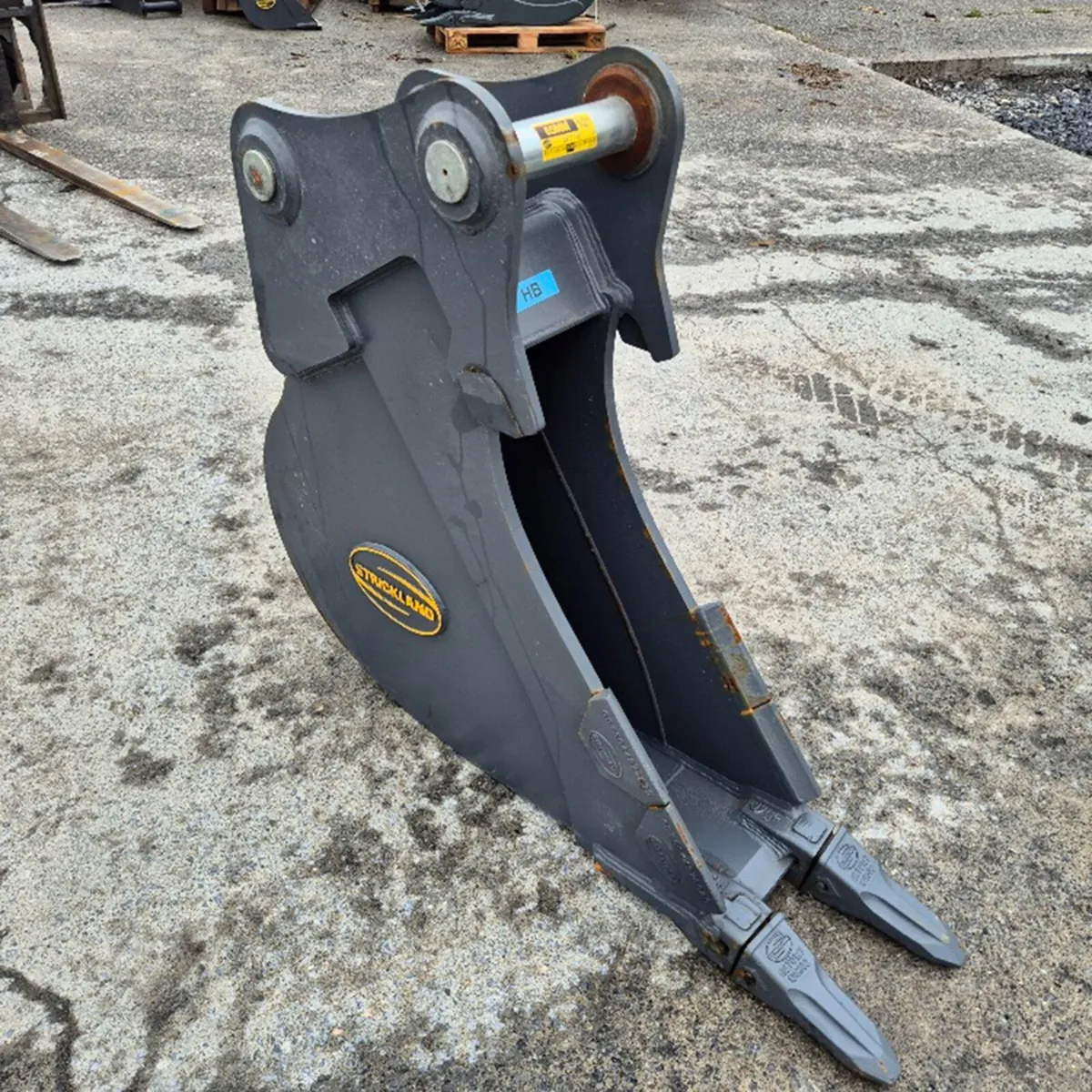 14t Strickland HD Digging Buckets - Image 3