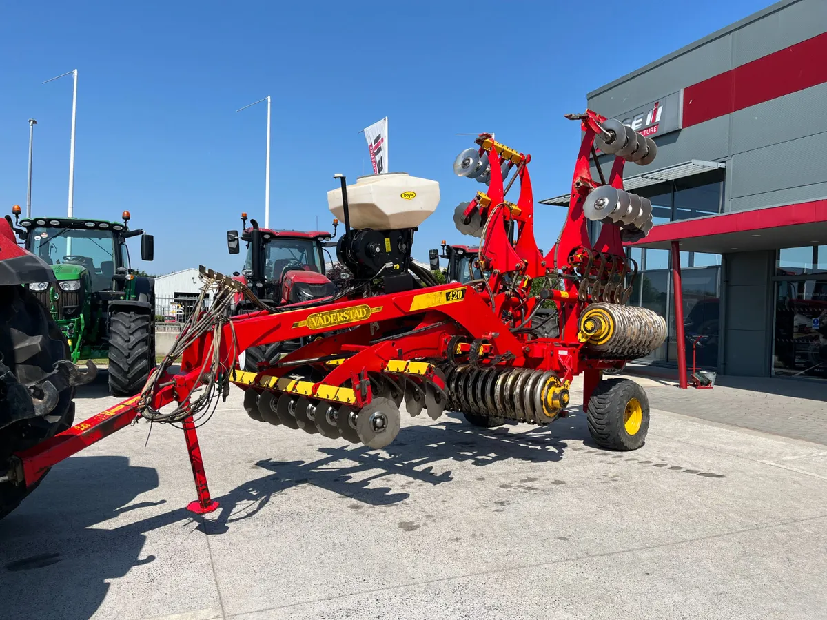 Vaderstad Carrier 420 - Image 1