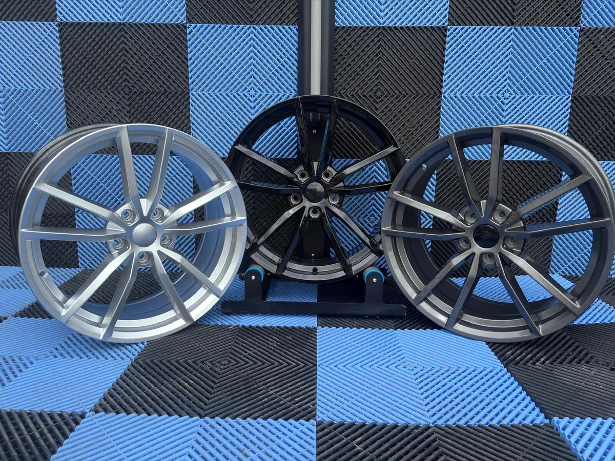 Pretoria 19” Black  alloys *SALE*SALE* - Image 1