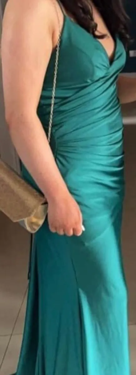 Debs dress - Image 3