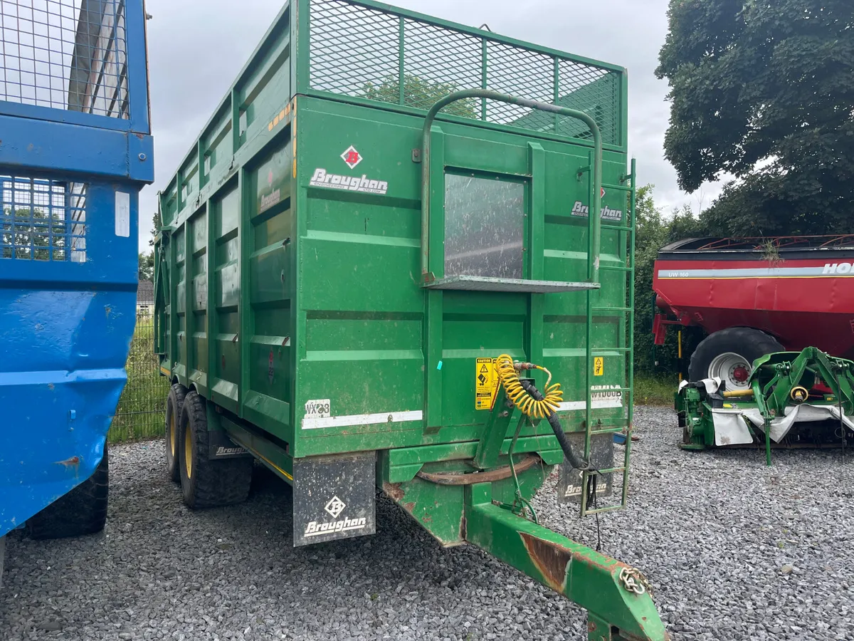 Broughan 22 ft trailer - Image 1