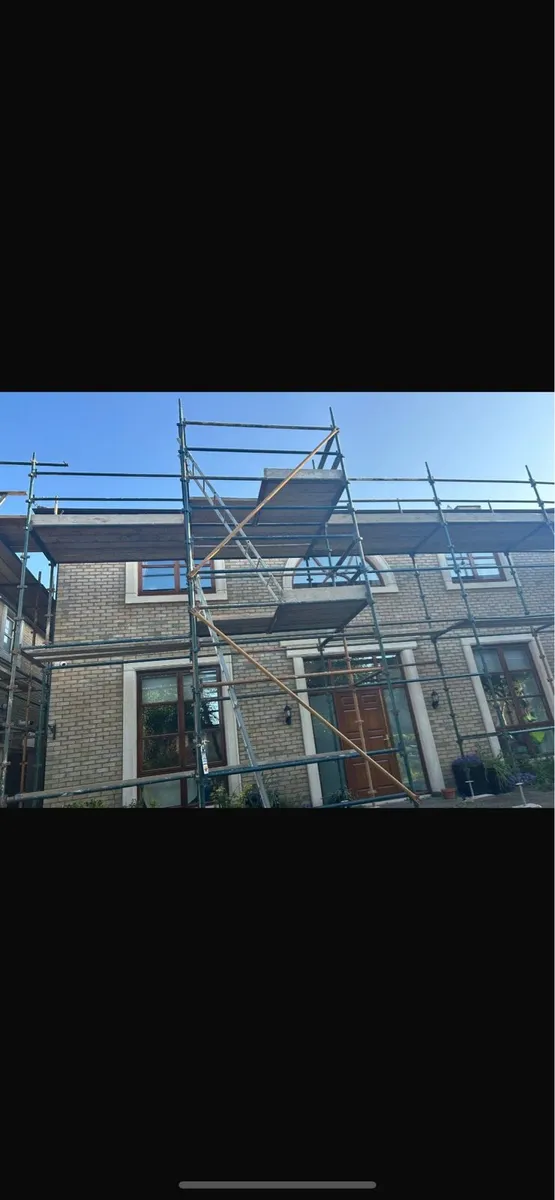Scaffolding & teleporter hire - Image 1