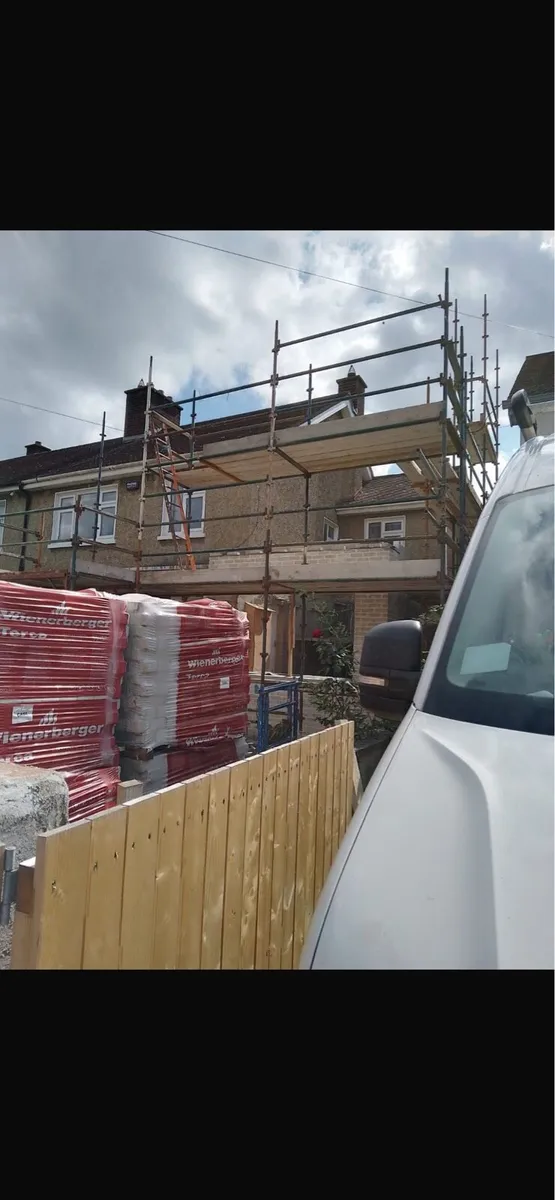 Scaffolding & teleporter hire - Image 2