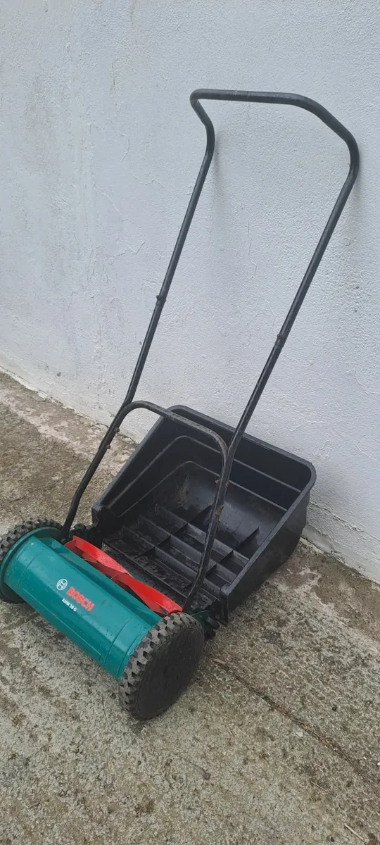 Lawn mower - Image 2