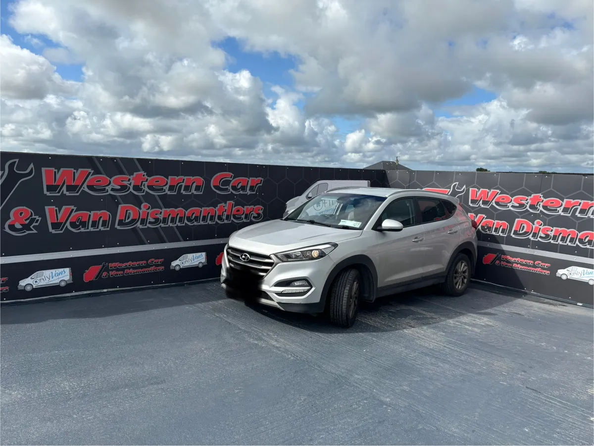 171 Hyundai Tucson 4wd 2.0 for dismantling - Image 1