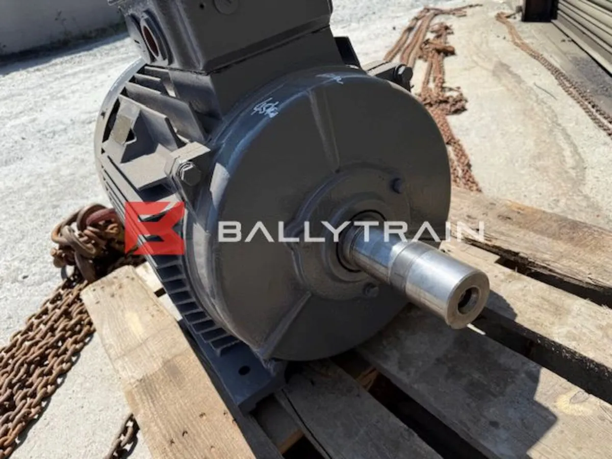 45Kw Electric Motor & Starter - Image 4