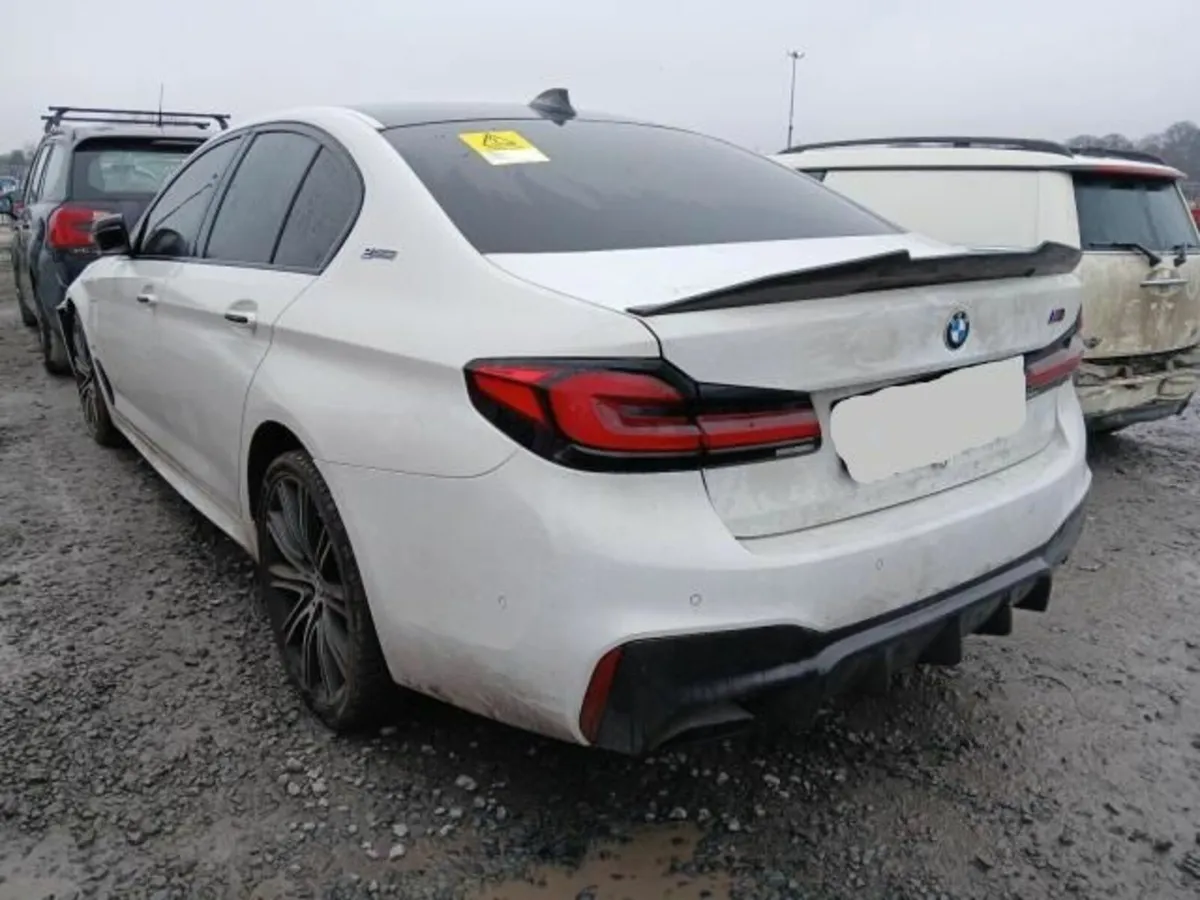 2018 BMW G30 530E M-SPORT 5 Series FOR PARTS - Image 4