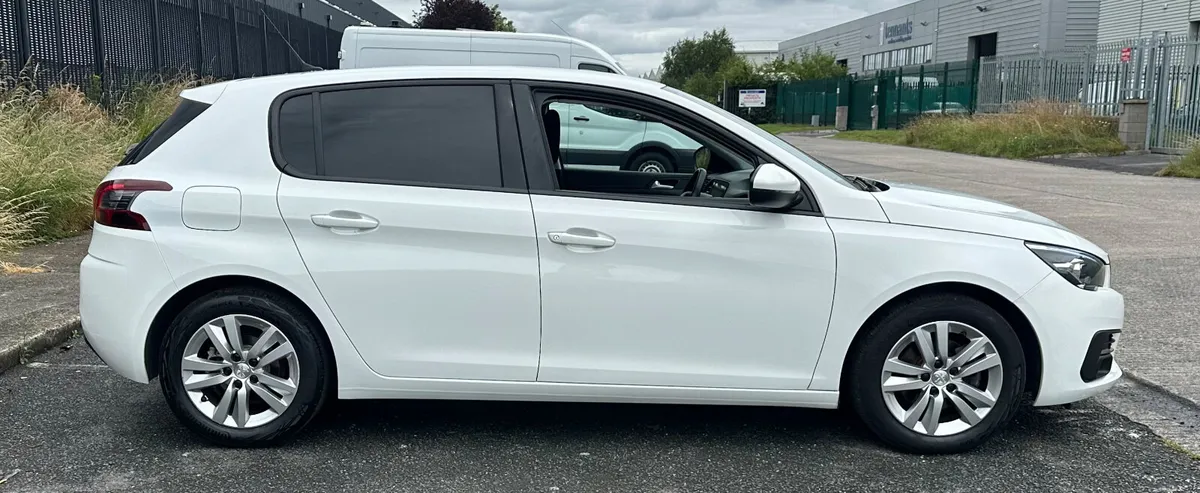 2021 Peugeot 308 Commercial 130Bhp - Image 3