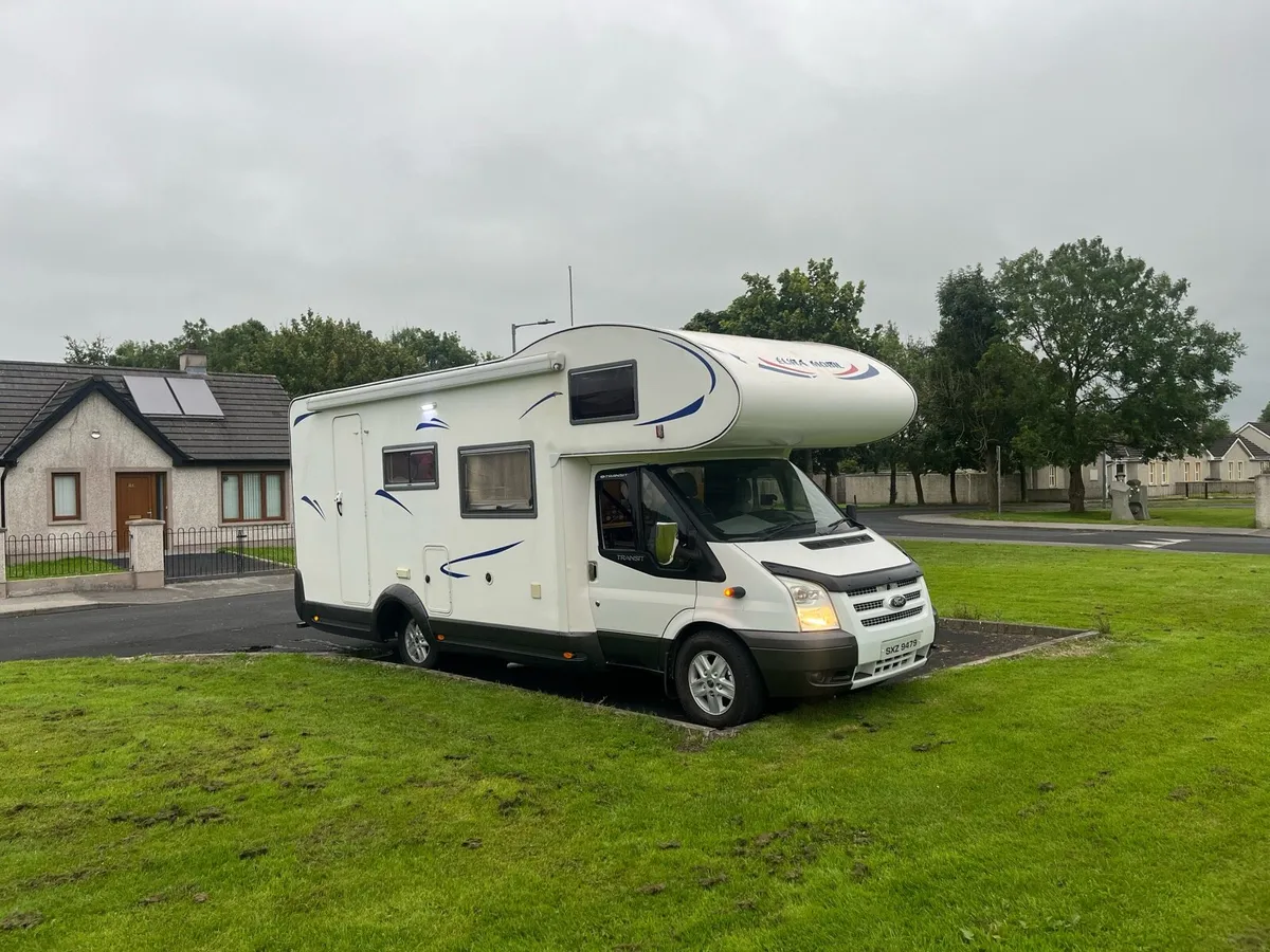 Motorhome 2013 turbo diesel - Image 1