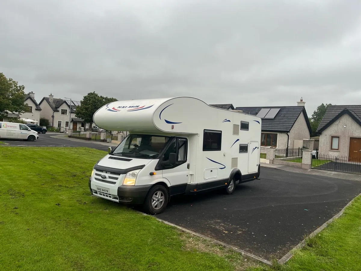 Motorhome 2013 turbo diesel - Image 2