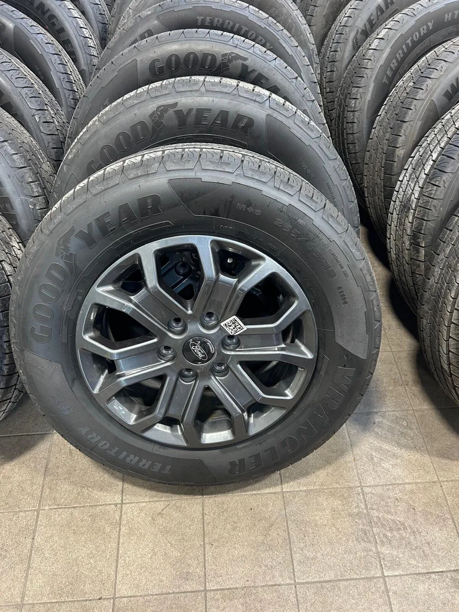 Ford Ranger Wildtrek 2025 - Image 2