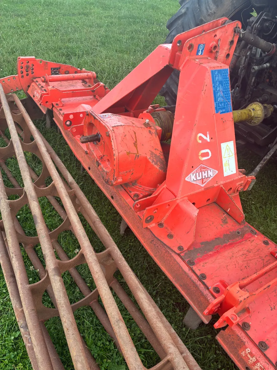 Kuhn power harrow - Image 1