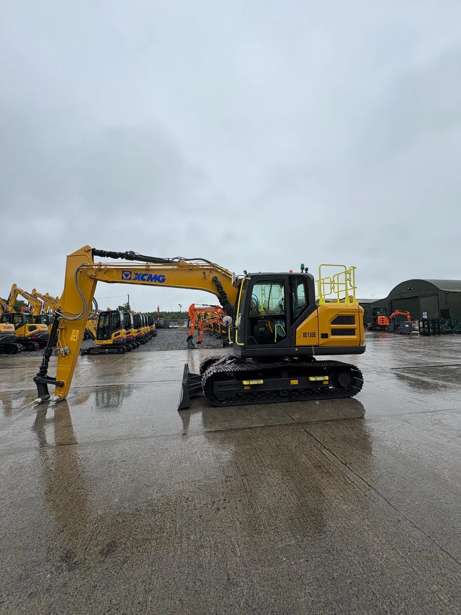 XCMG XE135E 14.8t Excavator - Image 1