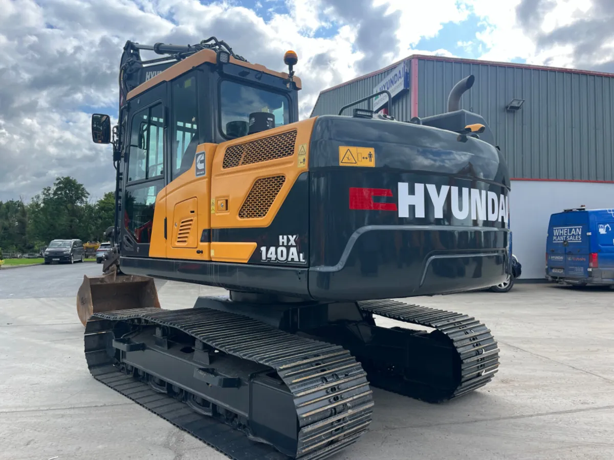2022 Hyundai HX140AL - Image 3